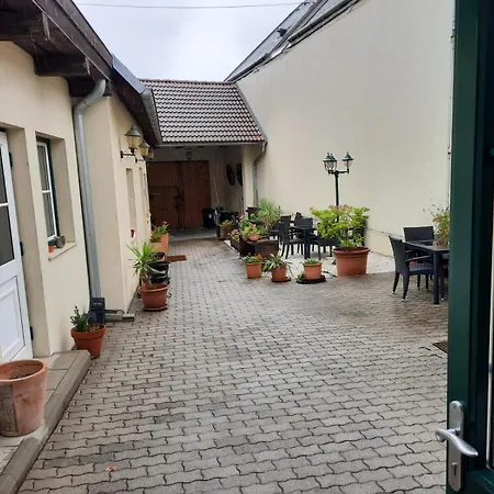 City Next Vienna Apartment